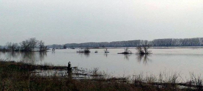 Κίτρινος συναγερμός στον Εβρο και στον Αρδα λόγω παροχέτευσης υδάτων από τη Βουλγαρία
